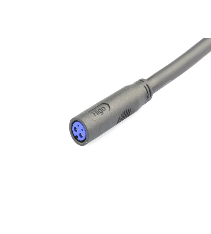 Female cable connector