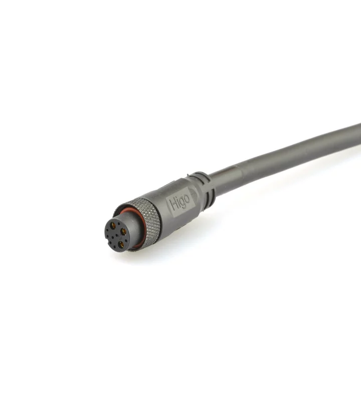 Female cable connector
