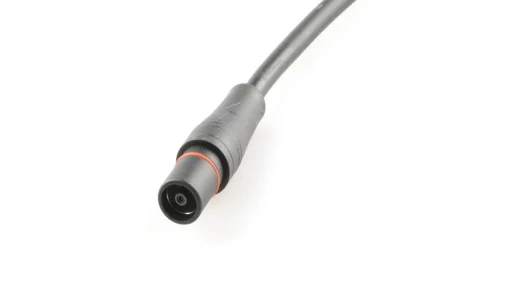 Male cable connector