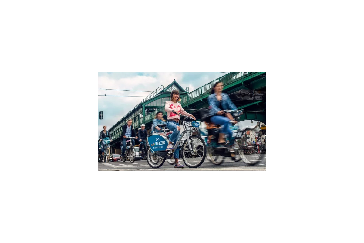 Robust & cost-effective connectors for e-bike sharing