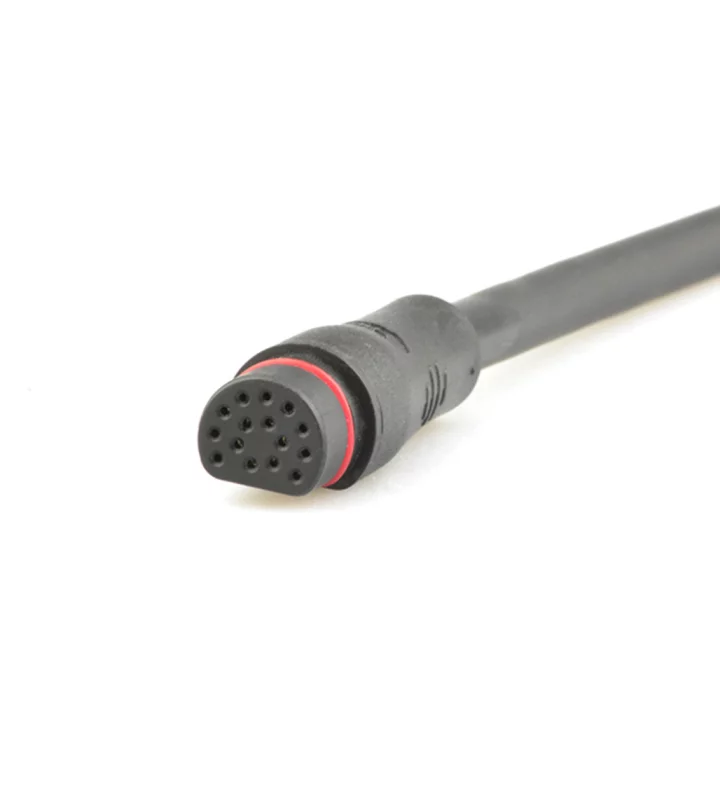 Female cable connector