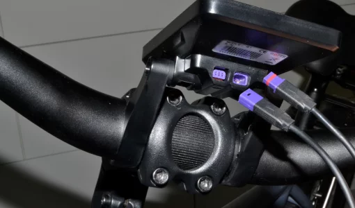 Connexion facile pour les interrupteurs et écrans avec la nouvelle série Higo T